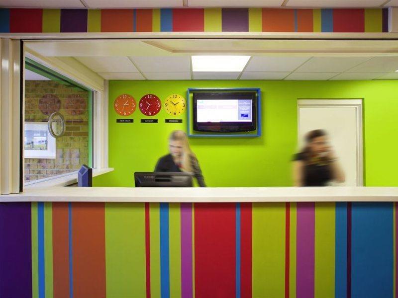 Ibis Styles London Walthamstow Hotel Exterior photo