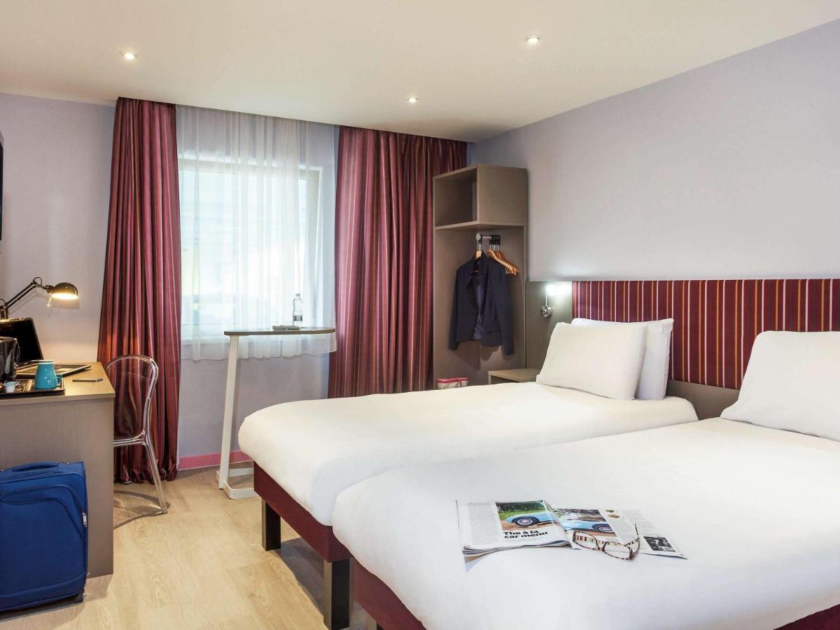 Ibis Styles London Walthamstow Hotel Exterior photo